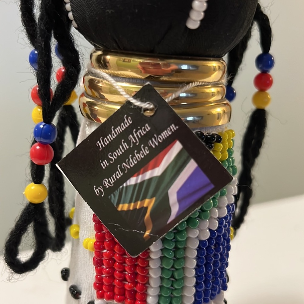 Ndebele Rasta Doll - Picture 8 of 8